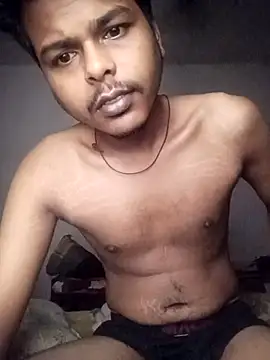 Snapshot of boyyouwant33 chatting on September 30, 2025, 8:52 am boyyouwant33 online show from September 30, 2025, 8:52 am