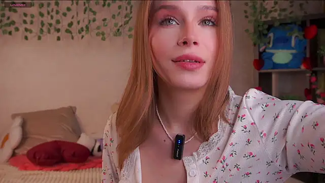 TaiteBayles online show from March 10, 2026, 1:32 am