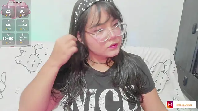 Naoko 7w7 online show from April 11, 2026, 1:10 am