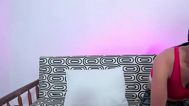 Extremely-Dirty-Sex online show from February 19, 2025, 9:58 pm