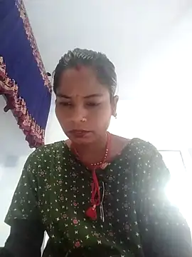 Snapshot of MEENA_ROY chatting on February 24, 2025, 10:04 am MEENA ROY online show from February 24, 2025, 10:04 am