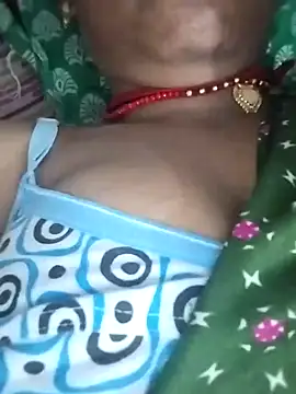 Snapshot of MEENA_ROY chatting on February 28, 2025, 3:04 pm MEENA ROY online show from February 28, 2025, 3:04 pm