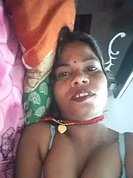 Snapshot of MEENA_ROY chatting on March 1, 2025, 7:30 am MEENA ROY online show from March 1, 2025, 7:30 am