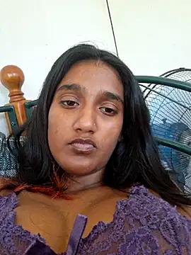 Snapshot of indianpink_lips chatting on March 21, 2025, 10:28 am indianpink lips online show from March 21, 2025, 10:28 am