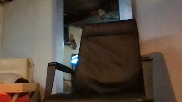 HungNbored1119 online show from September 26, 2025, 10:19 am