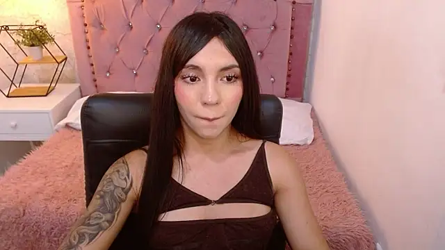 camilah tk online show from December 21, 2025, 7:43 pm