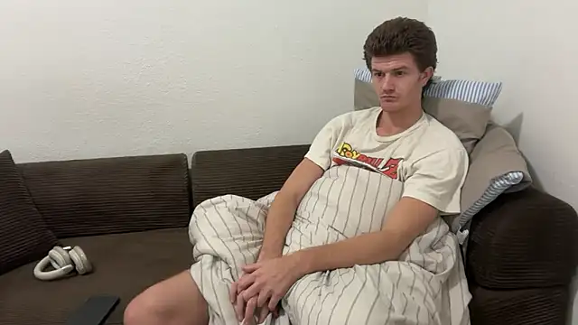 Snapshot of greekmythics chatting on March 22, 2026, 7:39 pm greekmythics online show from March 22, 2026, 7:39 pm