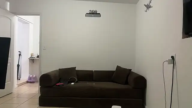 Snapshot of greekmythics chatting on April 12, 2026, 1:27 pm greekmythics online show from April 12, 2026, 1:27 pm