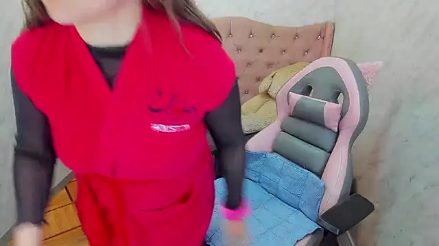 Lianngrace online show from January 9, 2026, 11:57 am