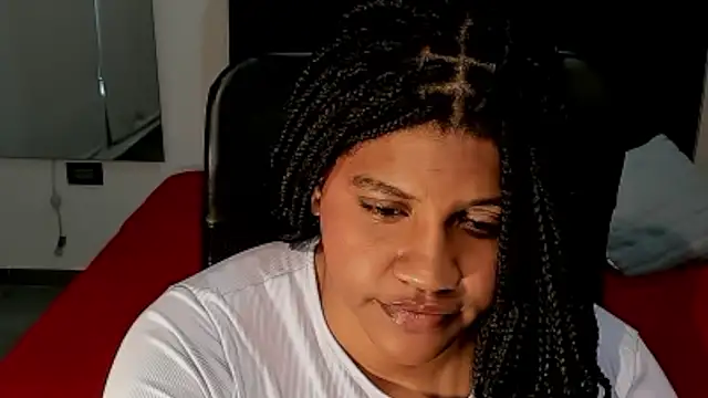 ZahraRose online show from October 15, 2025, 7:58 pm