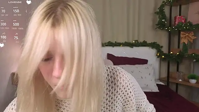 EdlaHewell online show from December 20, 2025, 1:23 am