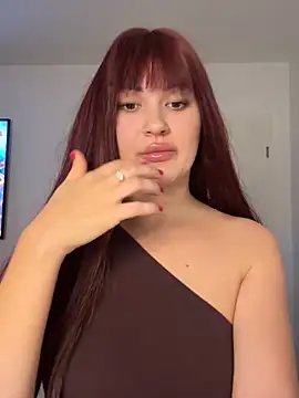 Snapshot of YoungHotMilf97 chatting on October 26, 2025, 9:10 pm YoungHotMilf97 online show from October 26, 2025, 9:10 pm