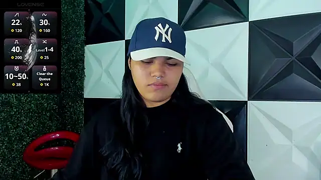 melany rouse18 online show from March 11, 2026, 2:06 am