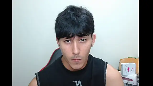 neithanzynxx online show from October 27, 2025, 7:51 pm