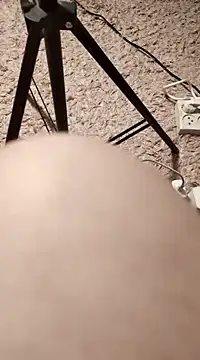 Loly2025 online show from February 21, 2025, 9:00 pm