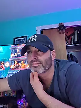 Novabear6996 online show from April 10, 2026, 6:40 am