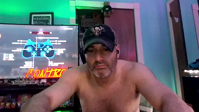 Novabear6996 online show from June 29, 2026, 7:14 am