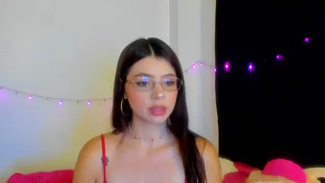 Danna Myst online show from December 17, 2025, 11:11 pm