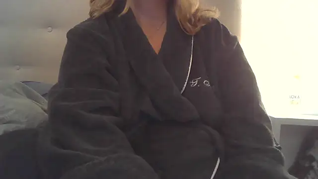 Snapshot of sizha6 chatting on October 13, 2025, 7:30 am sizha6 online show from October 13, 2025, 7:30 am