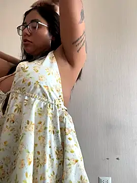 Karla Stein2025 online show from October 28, 2025, 2:42 pm