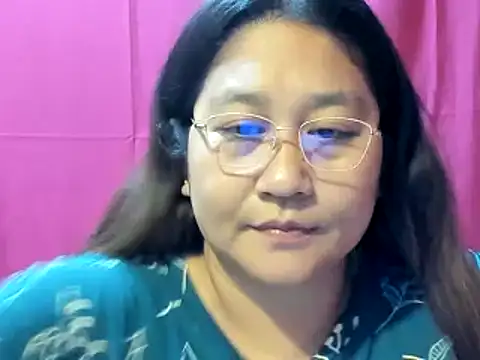 hotchubby88 online show from January 14, 2025, 2:08 am