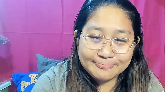 hotchubby88 online show from February 25, 2025, 1:20 am