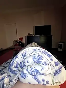 Snapshot of DerechteJunge chatting on September 22, 2025, 12:23 am DerechteJunge online show from September 22, 2025, 12:23 am