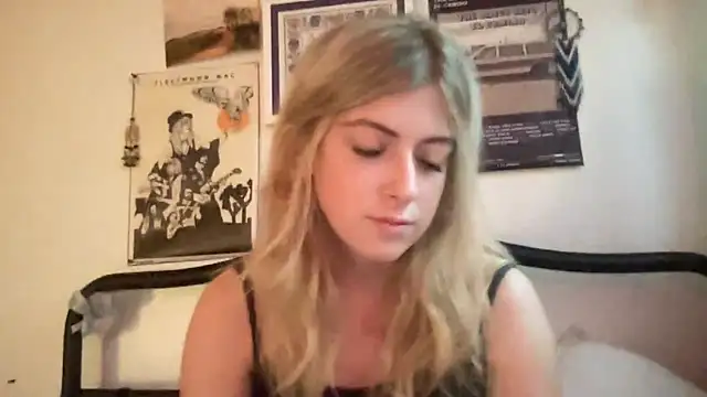 sinfulblonde1 online show from February 18, 2025, 10:58 pm