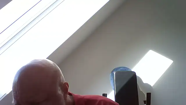 Snapshot of Lucifer29cm chatting on October 31, 2025, 11:44 am Lucifer29cm online show from October 31, 2025, 11:44 am