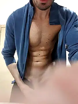 Renezel online show from February 22, 2025, 8:20 pm