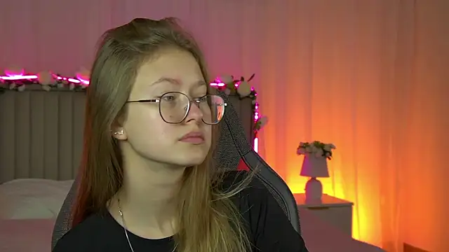 EveMundie online show from September 29, 2025, 6:18 am