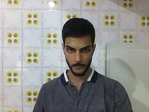 Gabrielteixeira120 online show from February 26, 2026, 7:57 pm