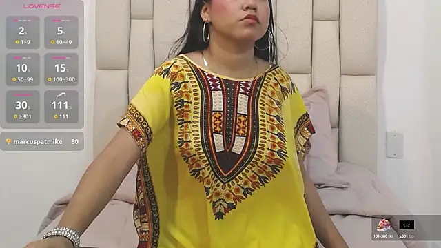 Snapshot of triptikhushi chatting on February 27, 2025, 2:42 am triptikhushi online show from February 27, 2025, 2:42 am