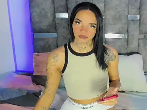 cherry crushx online show from February 28, 2026, 9:27 pm