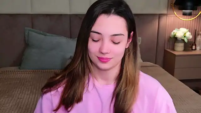 Alice Deleon online show from February 20, 2025, 8:47 pm