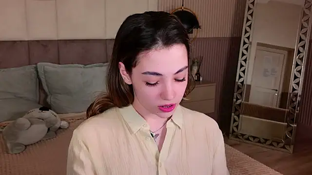 Alice Deleon online show from February 27, 2025, 9:25 pm