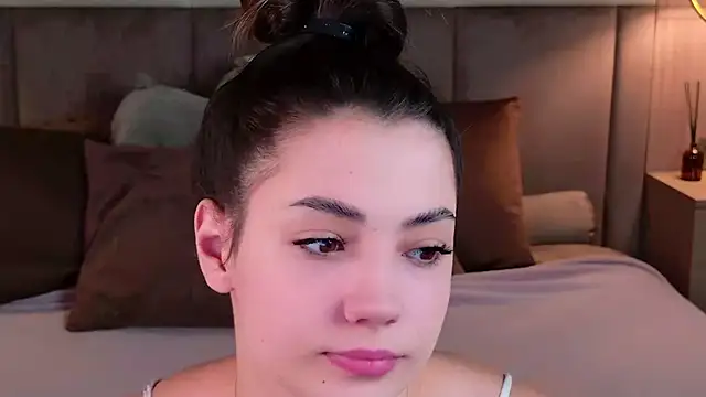 Alice Deleon online show from September 13, 2025, 9:36 pm