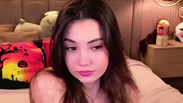 Alice Deleon online show from October 18, 2025, 6:37 am