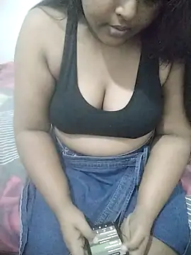 SLbeaty online show from January 8, 2026, 2:47 am