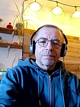 Xavspank2 online show from January 10, 2026, 3:03 pm