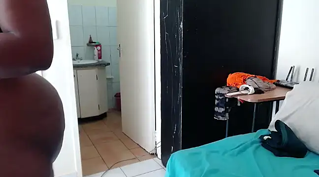 DIVAASS1 online show from March 6, 2025, 8:08 am