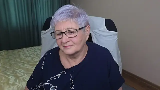 Sandra Snowflake online show from February 15, 2025, 10:33 am