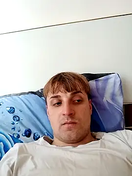 Snapshot of Eusuntnoulgigolo chatting on February 22, 2025, 9:12 am Eusuntnoulgigolo online show from February 22, 2025, 9:12 am