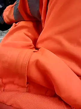 Eusuntnoulgigolo online show from February 3, 2026, 10:31 am