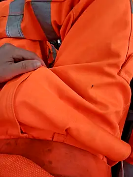 Eusuntnoulgigolo online show from February 4, 2026, 8:31 am