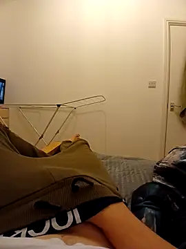 Eusuntnoulgigolo online show from February 6, 2026, 8:23 pm