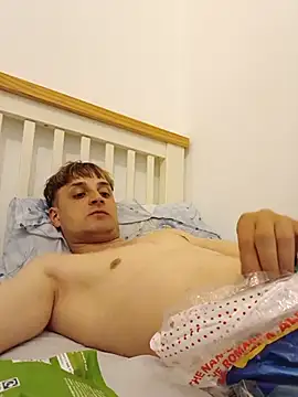 Snapshot of Eusuntnoulgigolo chatting on May 29, 2026, 5:55 pm Eusuntnoulgigolo online show from May 29, 2026, 5:55 pm