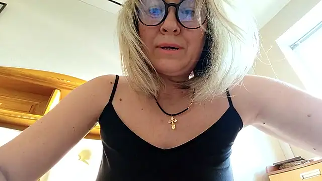 Mary888x online show from January 12, 2026, 11:15 am