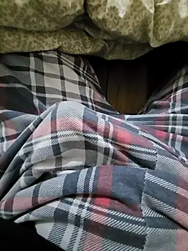 Snapshot of skiciyunis chatting on October 18, 2025, 8:20 pm skiciyunis online show from October 18, 2025, 8:20 pm