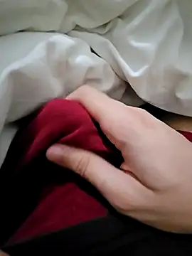 Snapshot of skiciyunis chatting on October 20, 2025, 9:59 pm skiciyunis online show from October 20, 2025, 9:59 pm